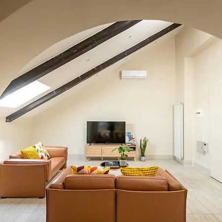 Les Maisons B Neapel