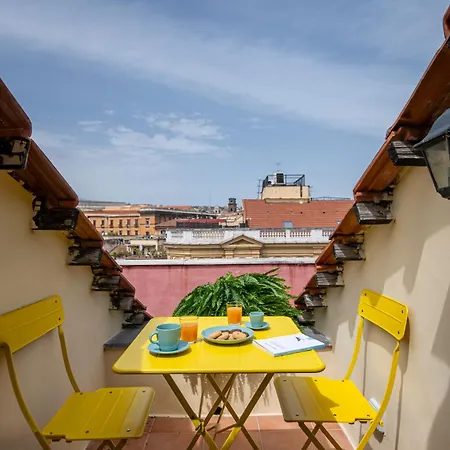 Les Maisons B * Neapel