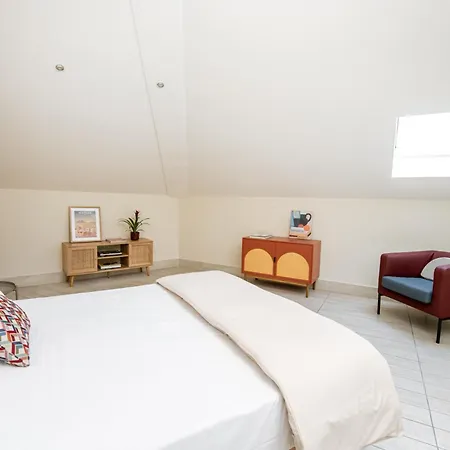 Les Maisons B * Neapel